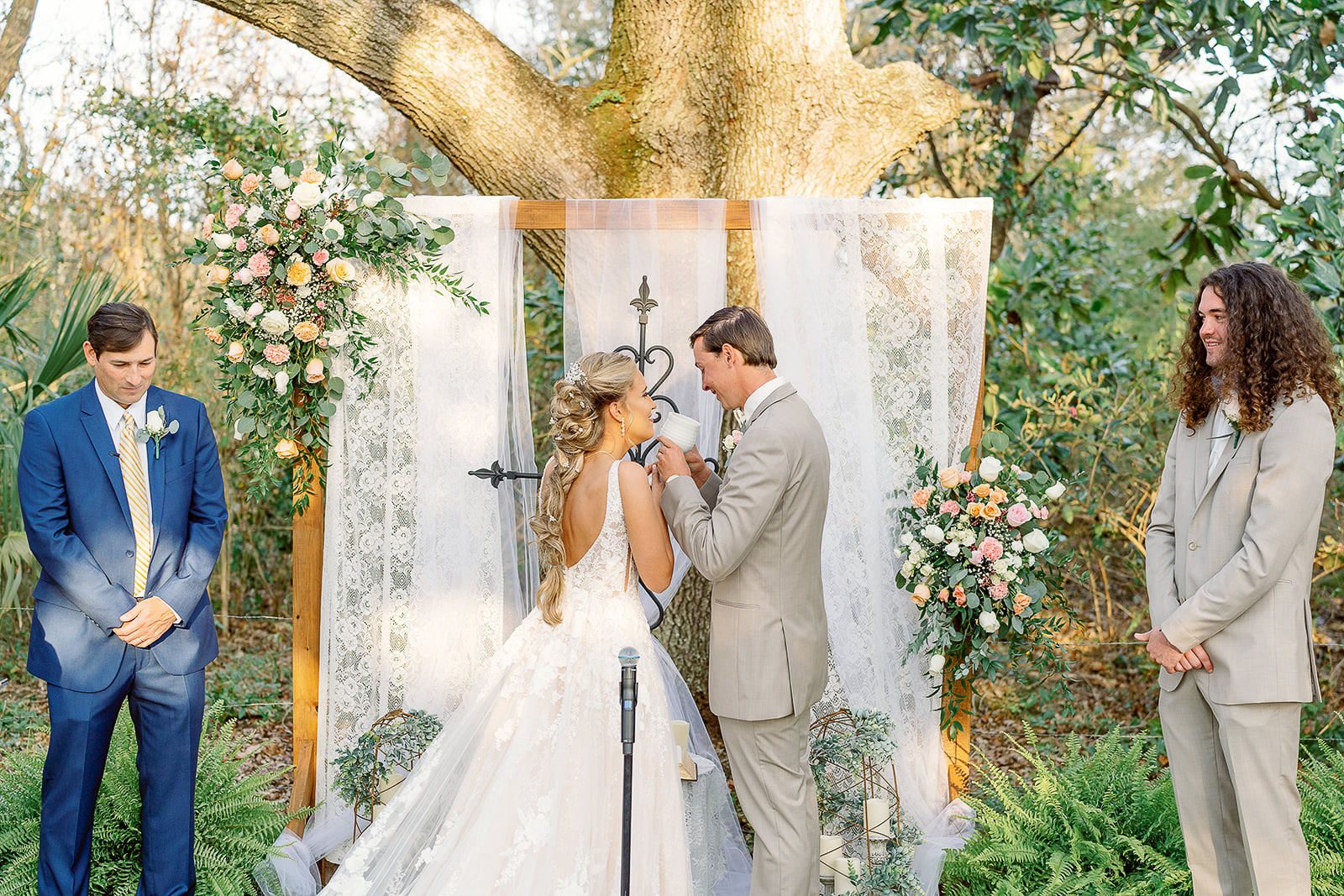 Santacruz wedding, Elberta